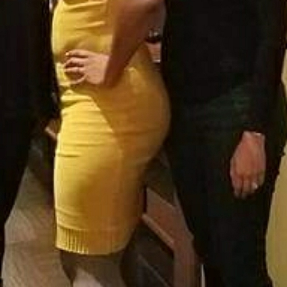 Sleeveless sweater dress